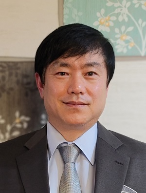 당회서기 문수영 장로